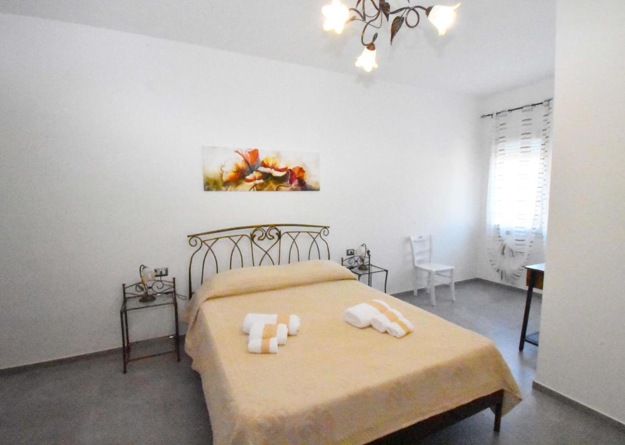 B&B Centrale Tortolì Dış mekan fotoğraf
